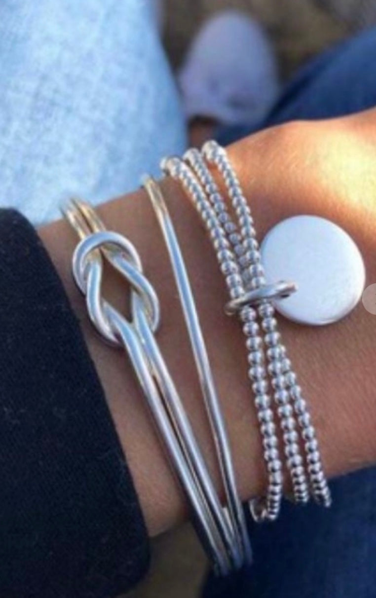 Silver bracelet set